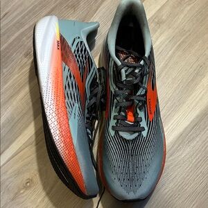 Brooks Hyperion Max Running Shoes